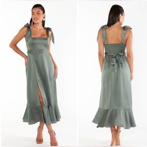 Show me your Mumu Claire midi dress size small, Deep sage luxe satin